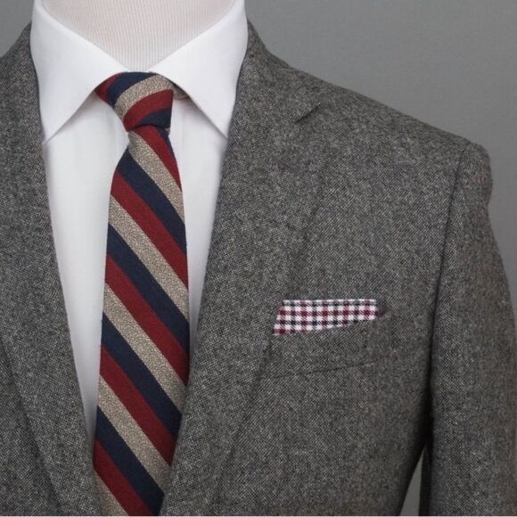 Knottery New York Diagonal Triple Stripe Tie - Picture 8 of 9